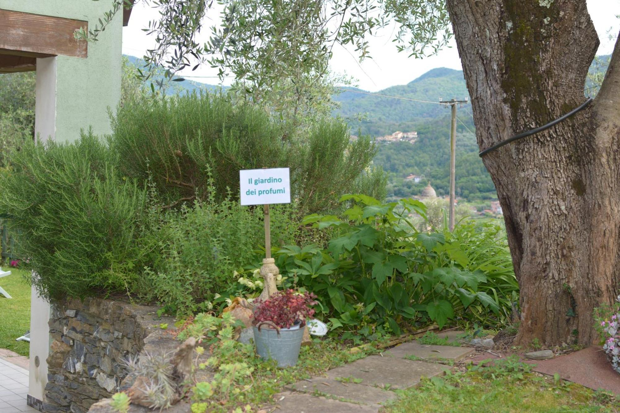 Terre Di Garlenda Guest House Exterior photo